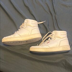 Levi's Classic White High-Top Sneakers